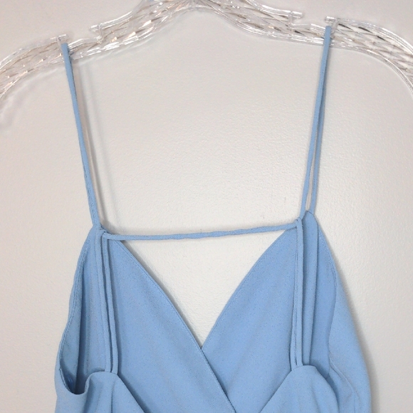 EUC✨L'ATISTE size Medium light blue sleeveless spaghetti strap romper - Picture 9 of 16